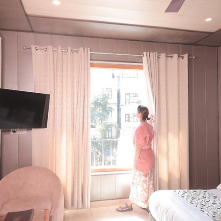 Yogved Hospitality & Resort Rishīkesh Екстериор снимка