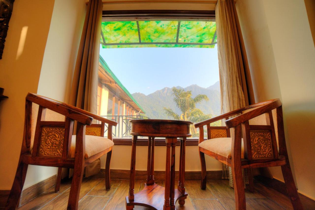 Yogved Hospitality & Resort Rishīkesh Екстериор снимка
