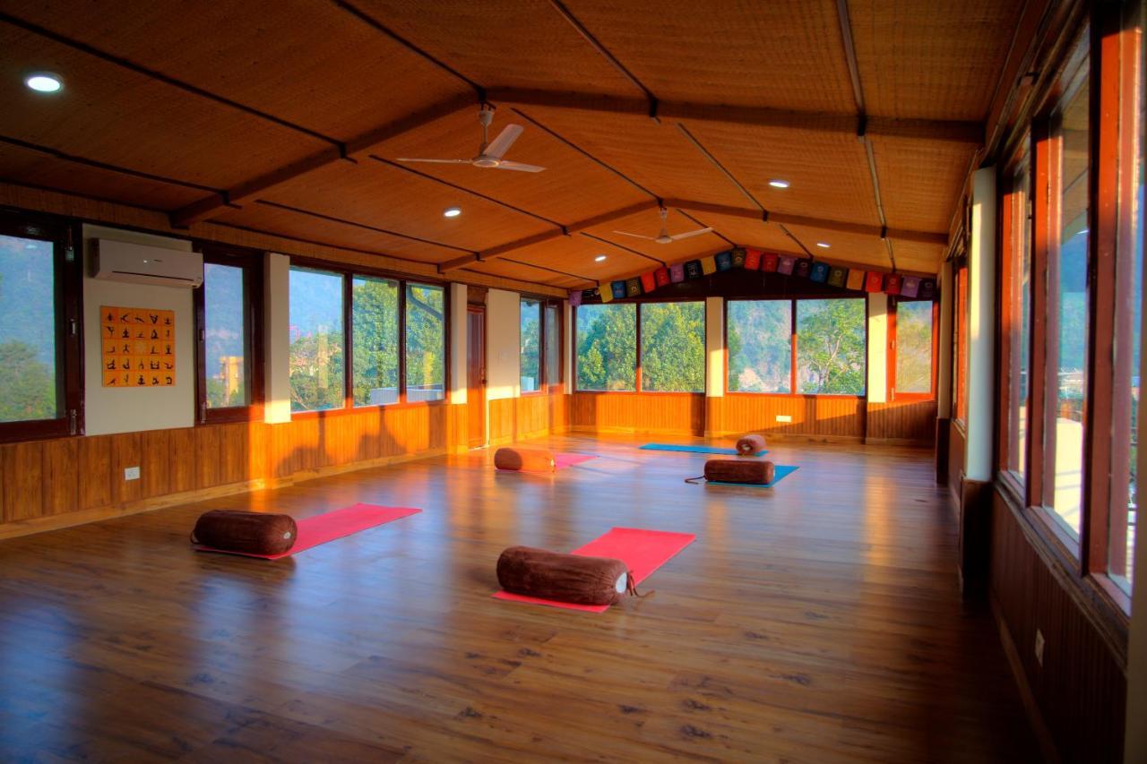 Yogved Hospitality & Resort Rishīkesh Екстериор снимка