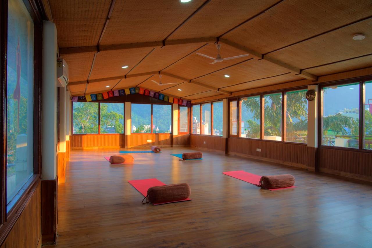 Yogved Hospitality & Resort Rishīkesh Екстериор снимка