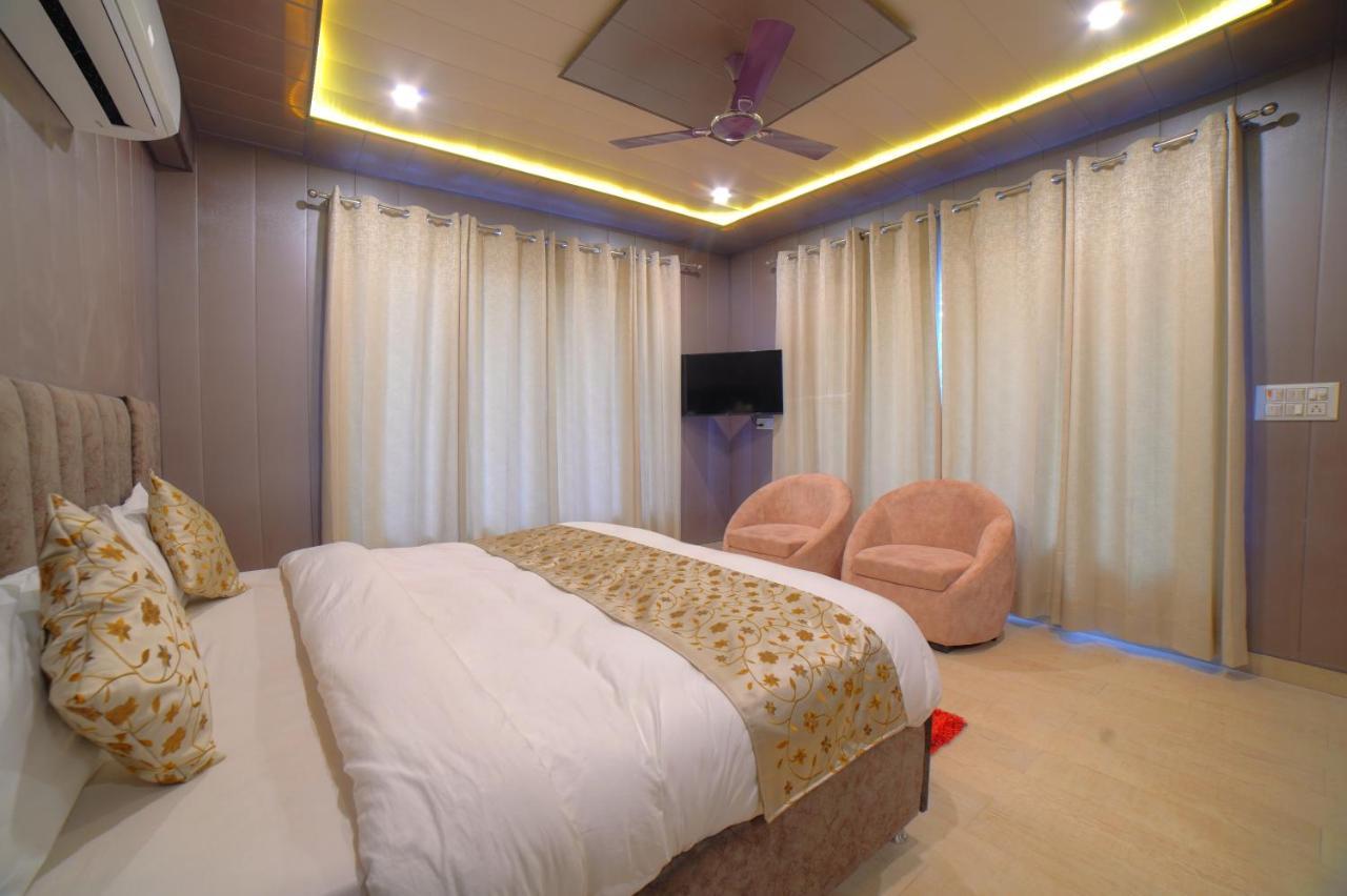 Yogved Hospitality & Resort Rishīkesh Екстериор снимка