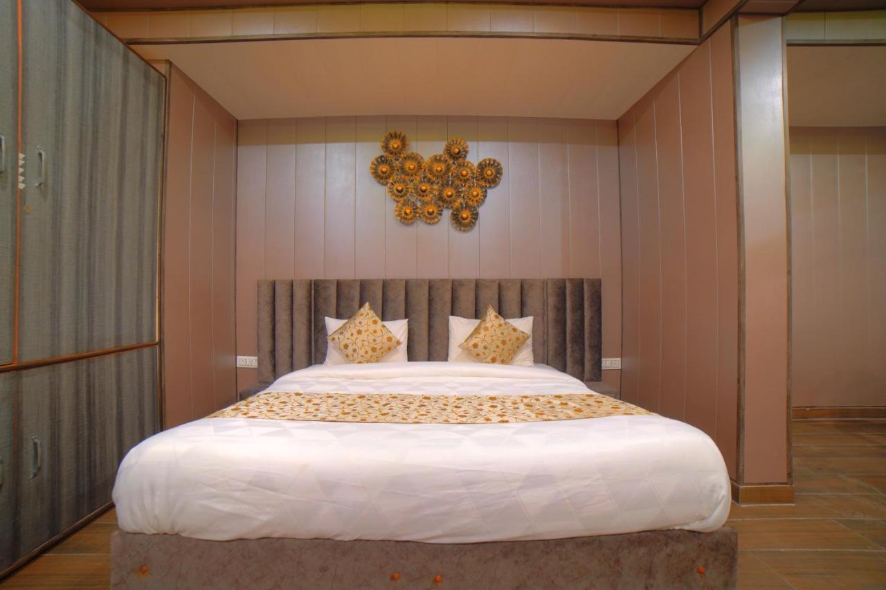 Yogved Hospitality & Resort Rishīkesh Екстериор снимка