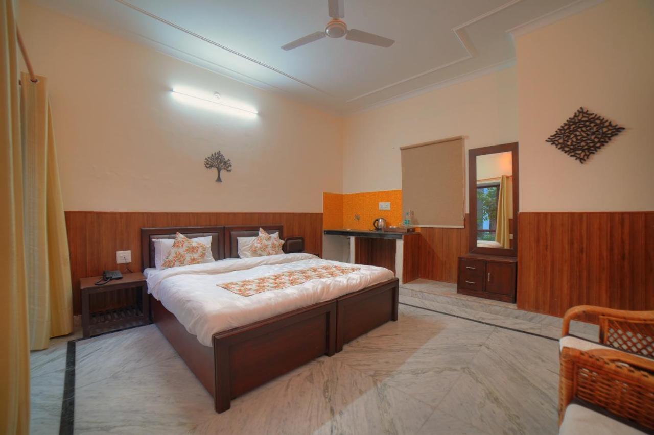 Yogved Hospitality & Resort Rishīkesh Екстериор снимка