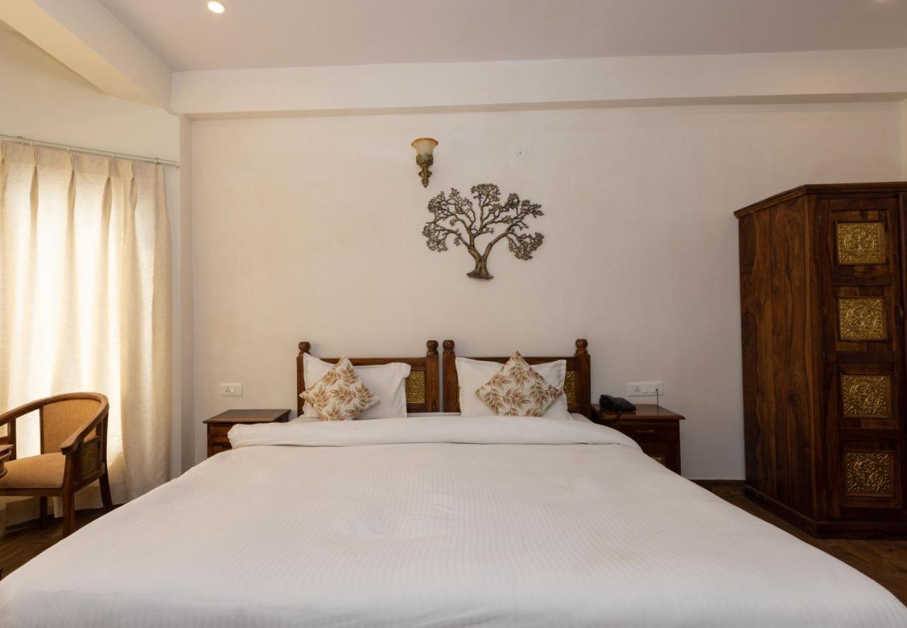 Yogved Hospitality & Resort Rishīkesh Екстериор снимка