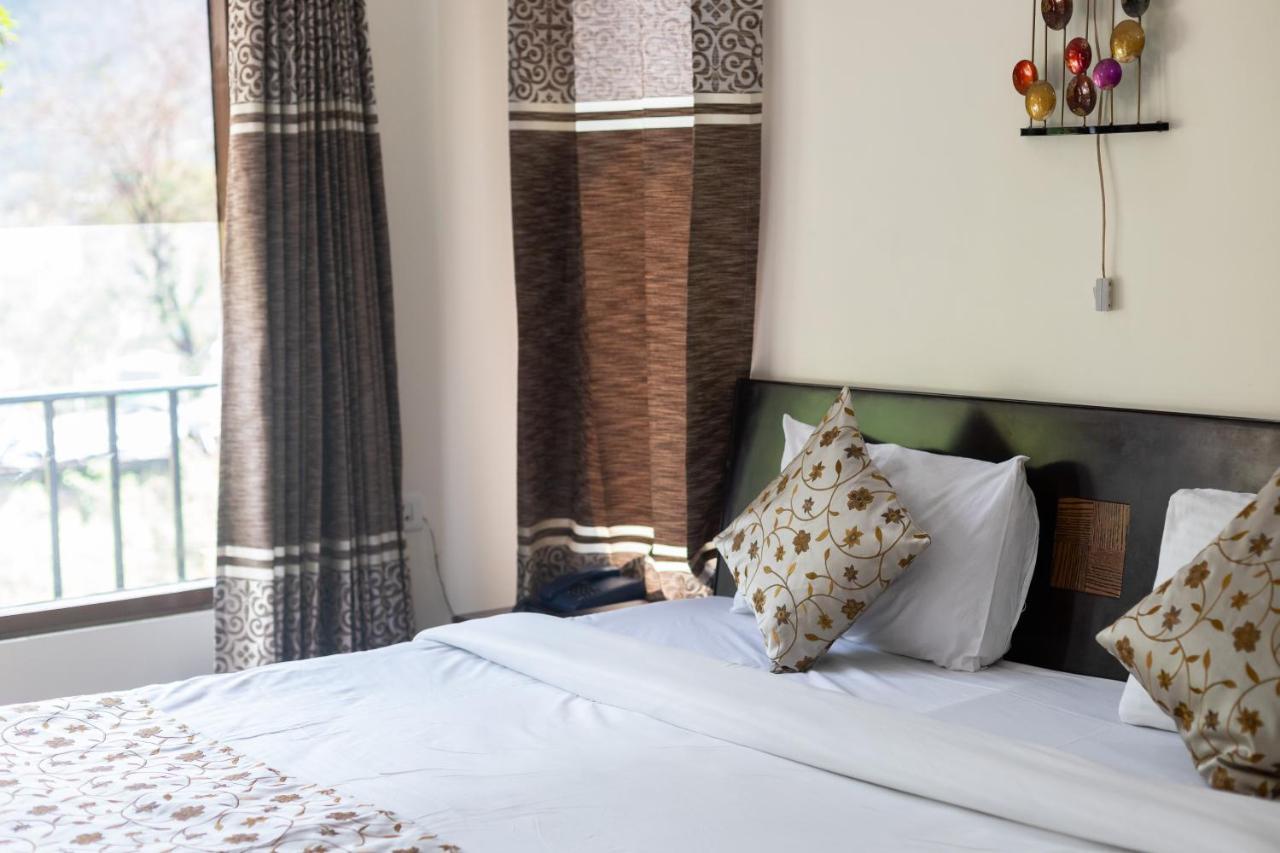 Yogved Hospitality & Resort Rishīkesh Екстериор снимка