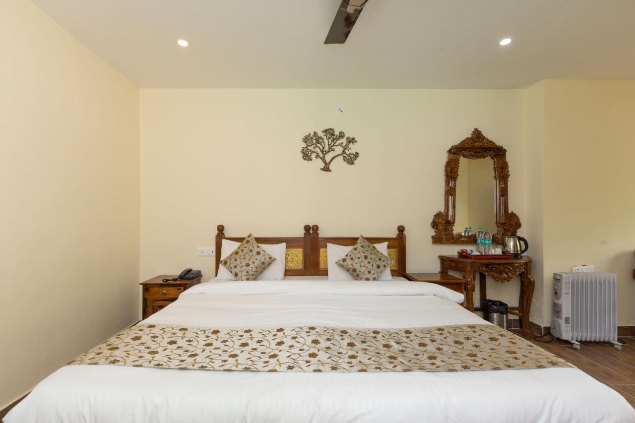 Yogved Hospitality & Resort Rishīkesh Екстериор снимка